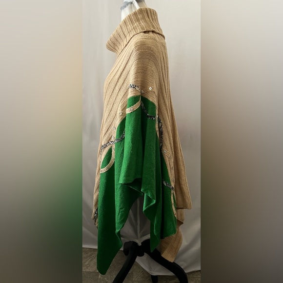 Vintage koos of course! Poncho. - Picture 6 of 9